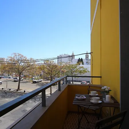 Carmo Twenties * Faro